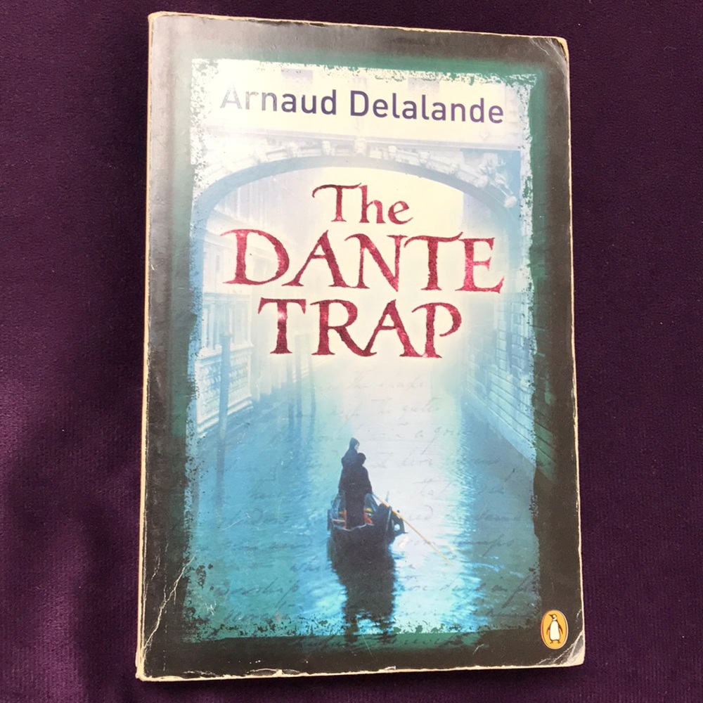 ⭐️FREE BOOKS with purchase!⭐️ - Picture 2 of 7